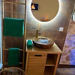Le Bali Safranier Vieil Apartmán Antibes